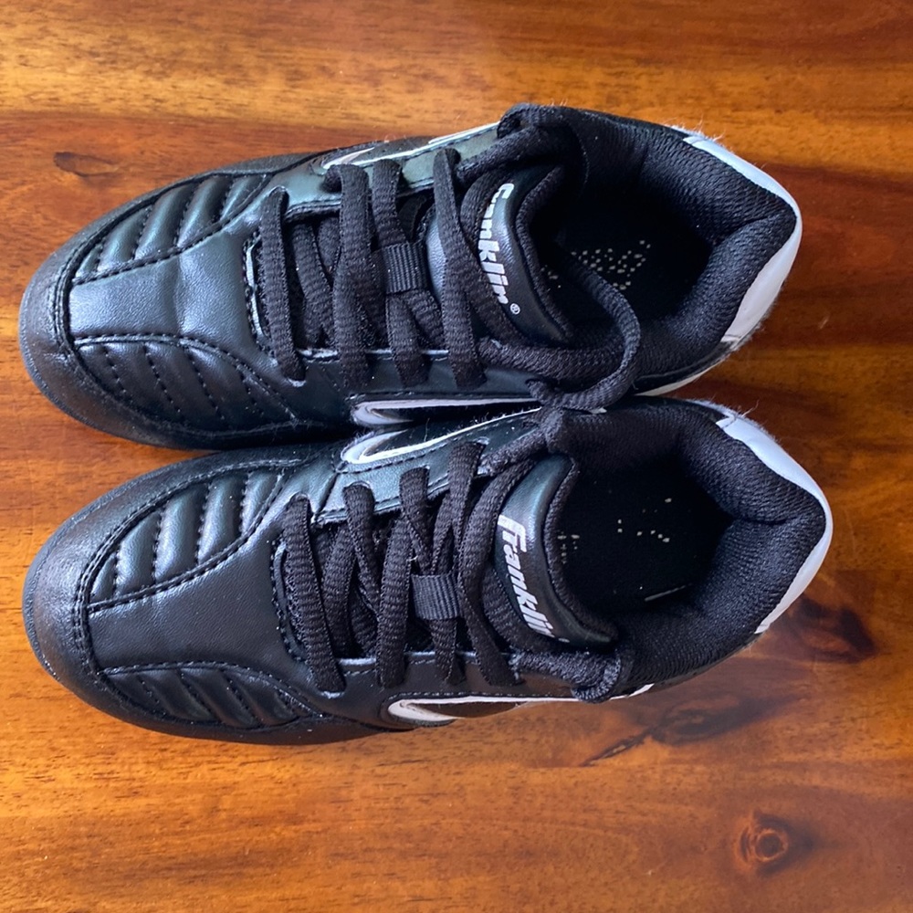 Franklin boys baseball cleats size 10